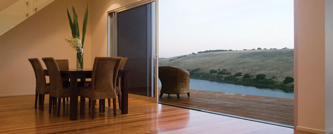 Series 618 MAGNUM™ Sliding Door